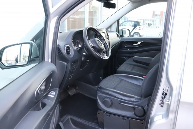 MERCEDES-BENZ VITO 119 CDI  LANG AUT(7)/3PERS/LED-ILS/CLIMA/CAMERA/PDC/SIDEBARS/17, Carmix, OSS