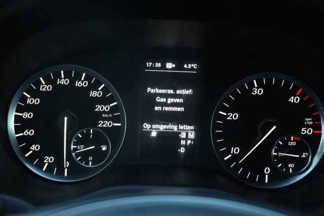 MERCEDES-BENZ VITO 119 CDI  LANG AUT(7)/3PERS/LED-ILS/CLIMA/CAMERA/PDC/SIDEBARS/17, Carmix, OSS