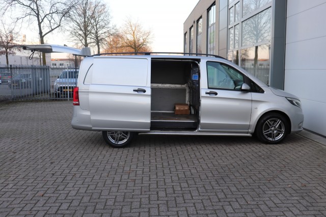MERCEDES-BENZ VITO 119 CDI  LANG AUT(7)/3PERS/LED-ILS/CLIMA/CAMERA/PDC/SIDEBARS/17, Carmix, OSS