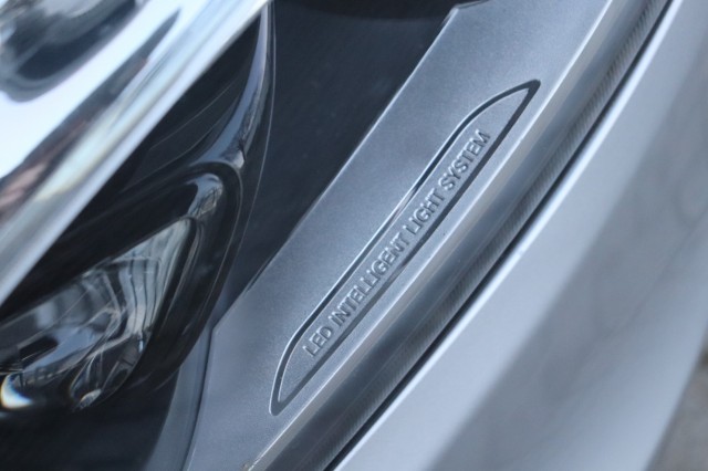 MERCEDES-BENZ VITO 119 CDI  LANG AUT(7)/3PERS/LED-ILS/CLIMA/CAMERA/PDC/SIDEBARS/17, Carmix, OSS