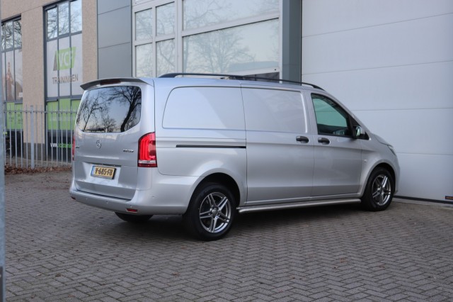MERCEDES-BENZ VITO 119 CDI  LANG AUT(7)/3PERS/LED-ILS/CLIMA/CAMERA/PDC/SIDEBARS/17, Carmix, OSS