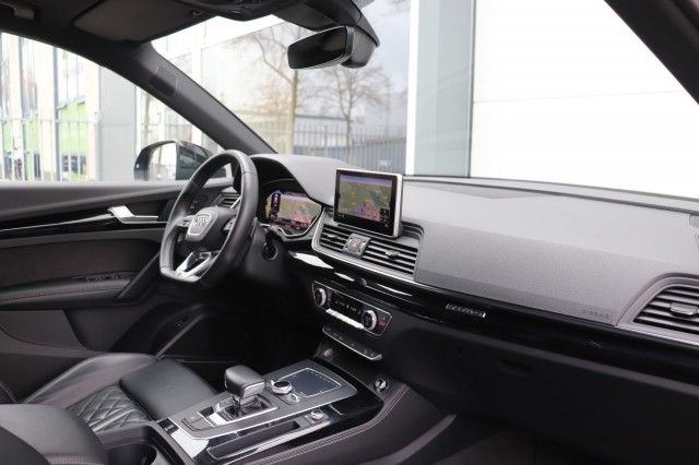 AUDI SQ5 SQ5 3.0 TFSI QUATTRO PL+/VIRT.COCKPIT/A.CARPLAY/PANO/ADAP.CR, Carmix, OSS