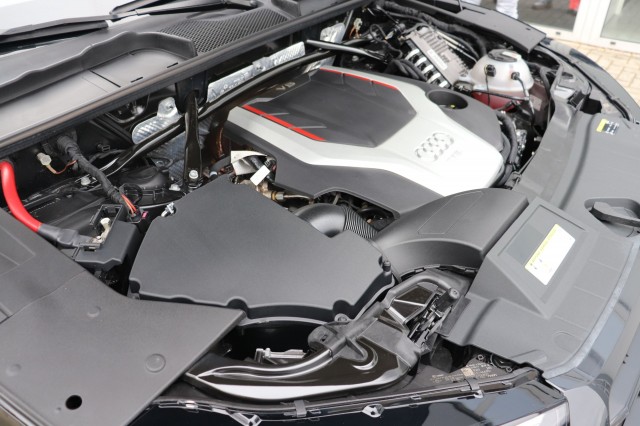 AUDI SQ5 SQ5 3.0 TFSI QUATTRO PL+/VIRT.COCKPIT/A.CARPLAY/PANO/ADAP.CR, Carmix, OSS