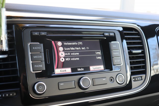 VOLKSWAGEN BEETLE 2.0 TSI SPORT CABRIOLET/STOEL.VERW/NAVI/CLIMA/PDC, Carmix, OSS