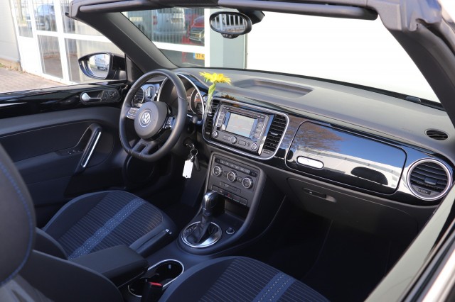 VOLKSWAGEN BEETLE 2.0 TSI SPORT CABRIOLET/STOEL.VERW/NAVI/CLIMA/PDC, Carmix, OSS