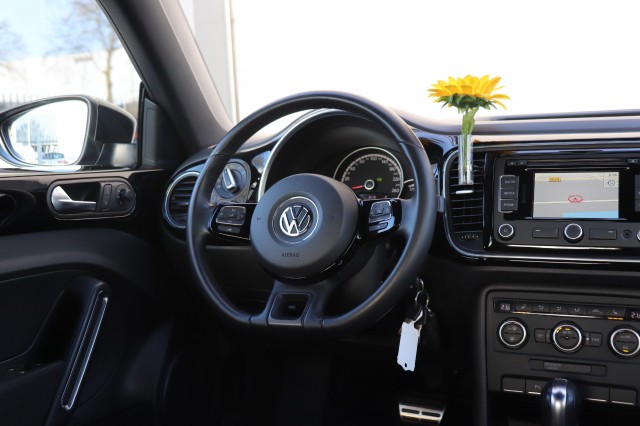 VOLKSWAGEN BEETLE 2.0 TSI SPORT CABRIOLET/STOEL.VERW/NAVI/CLIMA/PDC, Carmix, OSS