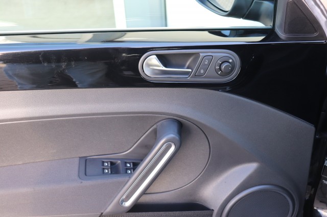 VOLKSWAGEN BEETLE 2.0 TSI SPORT CABRIOLET/STOEL.VERW/NAVI/CLIMA/PDC, Carmix, OSS