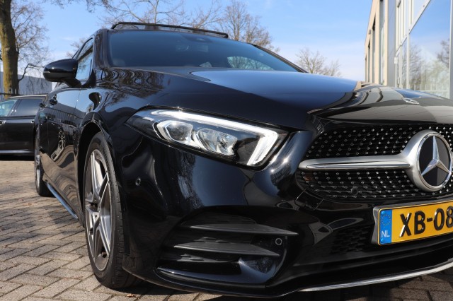 MERCEDES-BENZ A-KLASSE 180 D AMG/PANO/STOEL.VERW/APPLE.CARPLAY, Carmix, OSS