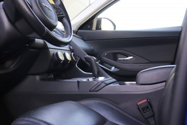 JAGUAR E-PACE 2.0 P250 AWD SE, Carmix, OSS