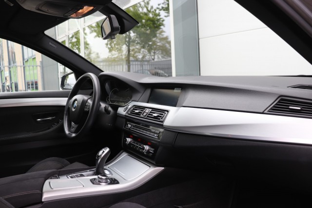 BMW 5-SERIE 520I EXECUTIVE M SPORT, Carmix, OSS