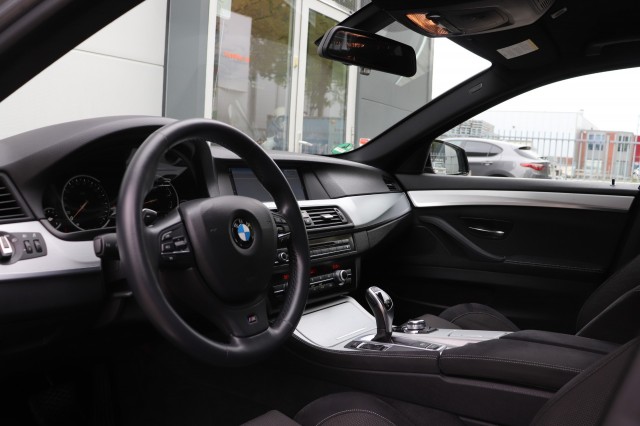 BMW 5-SERIE 520I EXECUTIVE M SPORT, Carmix, OSS
