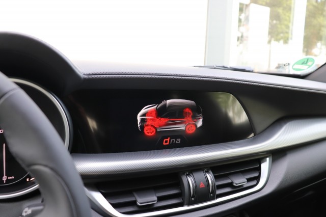 ALFA ROMEO STELVIO 2.0 T AWD B-TECH, Carmix, OSS