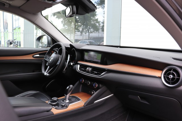 ALFA ROMEO STELVIO 2.0 T AWD SPEC. ED., Carmix, OSS