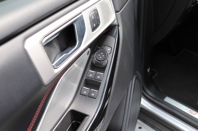 FORD EXPLORER 3.0 V6 ECOBOOST PHEV 457PK ST-Line/7P/ORIG.NL/1E EIG!, Carmix, OSS