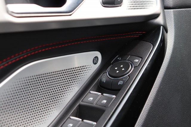 FORD EXPLORER 3.0 V6 ECOBOOST PHEV 457PK ST-Line/7P/ORIG.NL/1E EIG!, Carmix, OSS