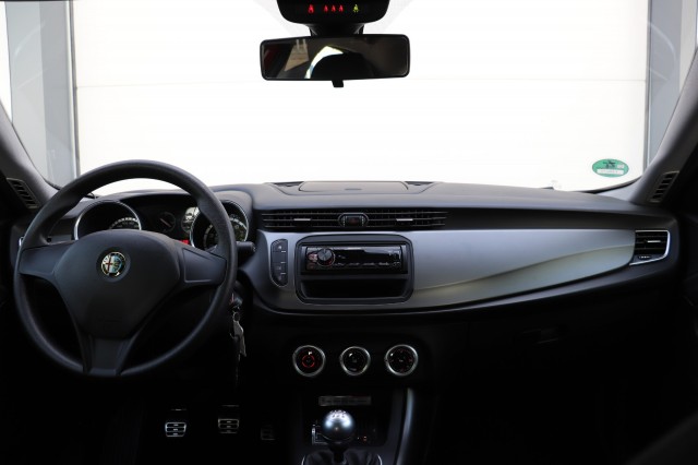 ALFA ROMEO GIULIETTA 1.4 T IMPRESSION, Carmix, OSS