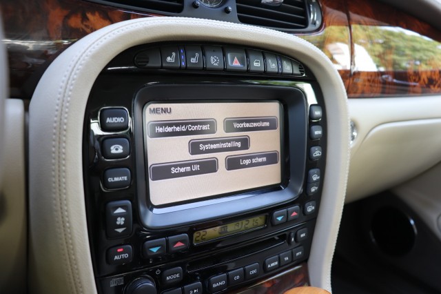 JAGUAR XJ 2.7D V6 Executive, Carmix, OSS