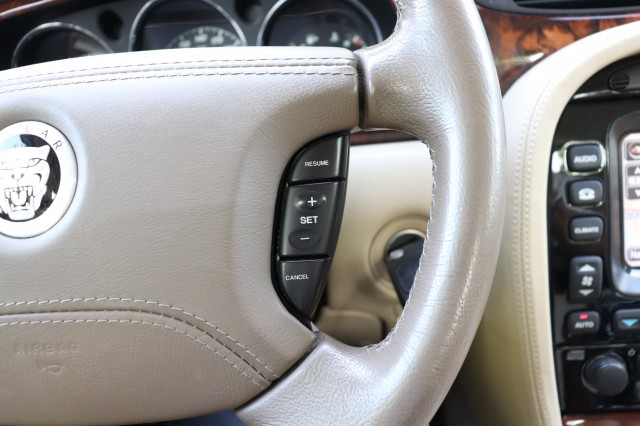 JAGUAR XJ 2.7D V6 Executive, Carmix, OSS