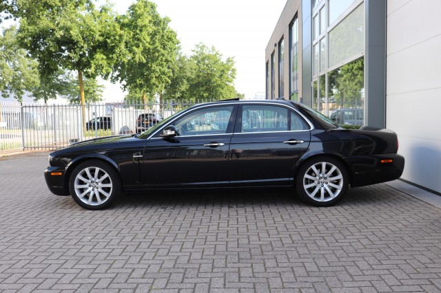 JAGUAR XJ 2.7D V6 Executive, Carmix, OSS