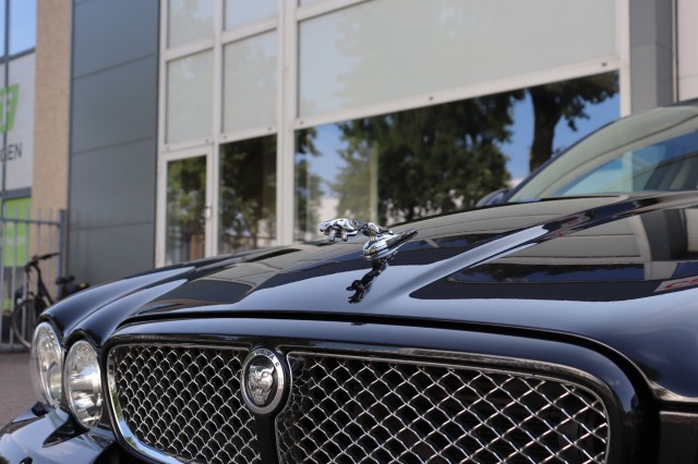 JAGUAR XJ 2.7D V6 Executive, Carmix, OSS