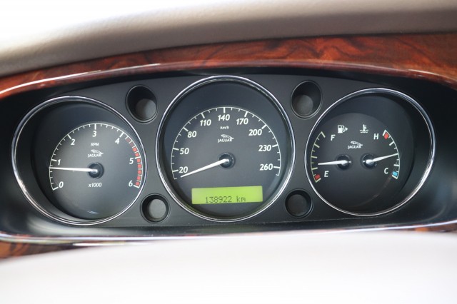 JAGUAR XJ 2.7D V6 Executive, Carmix, OSS