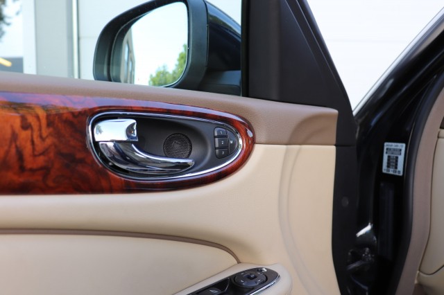 JAGUAR XJ 2.7D V6 Executive, Carmix, OSS