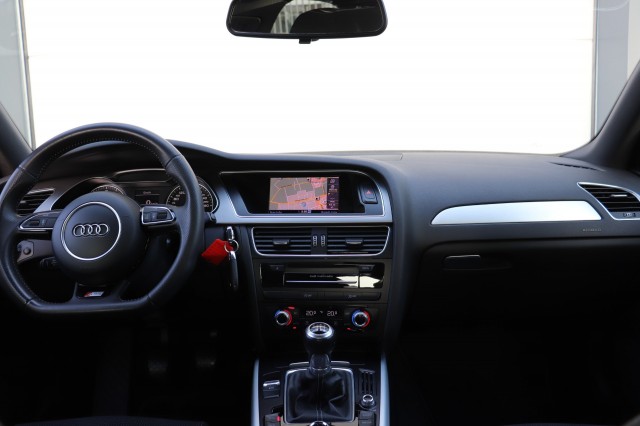 AUDI A4 1.8 TFSI S EDITION, Carmix, OSS