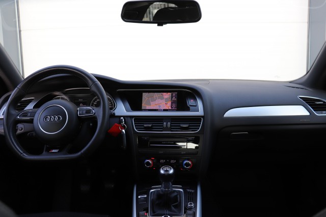 AUDI A4 1.8 TFSI S EDITION, Carmix, OSS