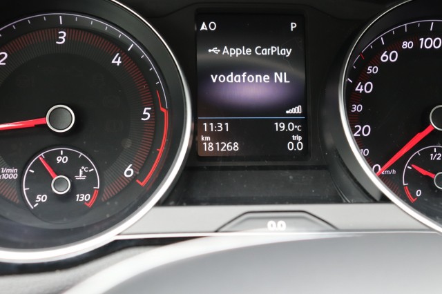 VOLKSWAGEN ARTEON 2.0 TDI 150PK DSG AUT ELEGANCE/A.CarPlay/Massage/18, Carmix, OSS