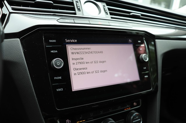 VOLKSWAGEN ARTEON 2.0 TDI 150PK DSG AUT ELEGANCE/A.CarPlay/Massage/18, Carmix, OSS