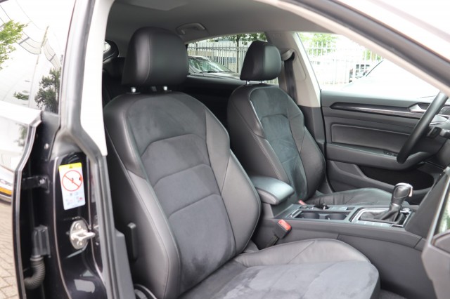VOLKSWAGEN ARTEON 2.0 TDI 150PK DSG AUT ELEGANCE/A.CarPlay/Massage/18, Carmix, OSS