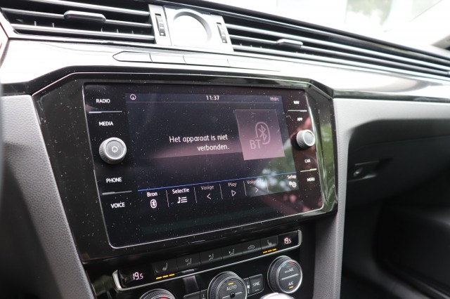 VOLKSWAGEN ARTEON 2.0 TDI 150PK DSG AUT ELEGANCE/A.CarPlay/Massage/18, Carmix, OSS