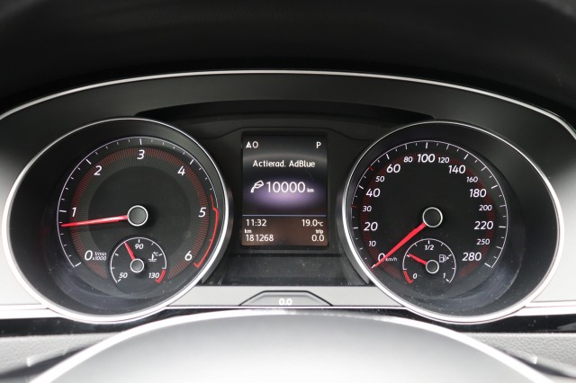 VOLKSWAGEN ARTEON 2.0 TDI 150PK DSG AUT ELEGANCE/A.CarPlay/Massage/18, Carmix, OSS