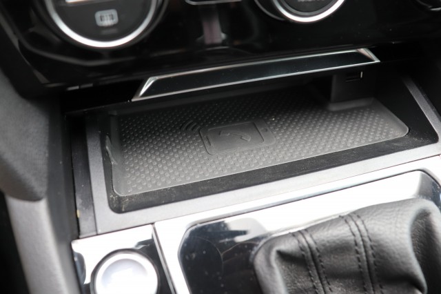 VOLKSWAGEN ARTEON 2.0 TDI 150PK DSG AUT ELEGANCE/A.CarPlay/Massage/18, Carmix, OSS