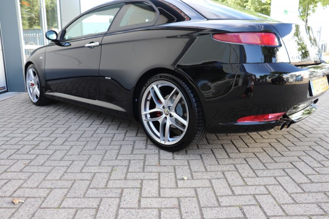 ALFA ROMEO GT 3.2 V6 DISTINCTIVE, Carmix, OSS