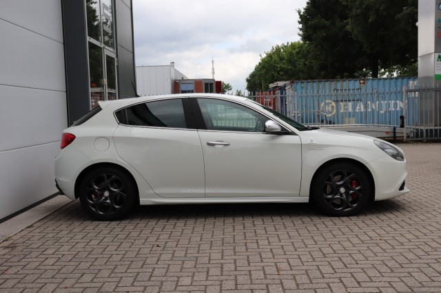 ALFA ROMEO GIULIETTA 1.7 TBI QUAD. V., Carmix, OSS