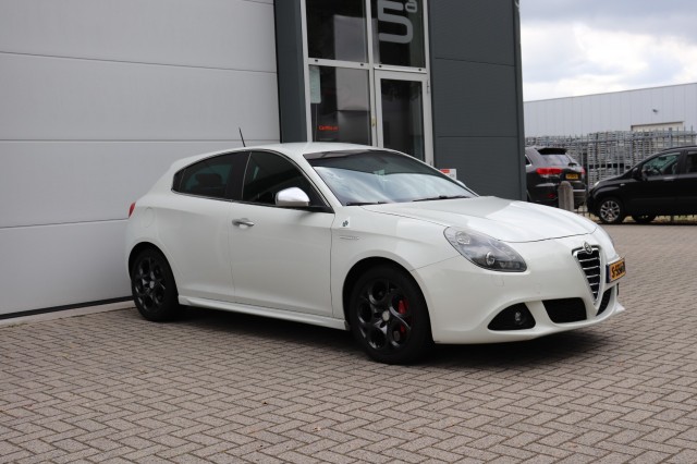 ALFA ROMEO GIULIETTA 1.7 TBI QUAD. V., Carmix, OSS