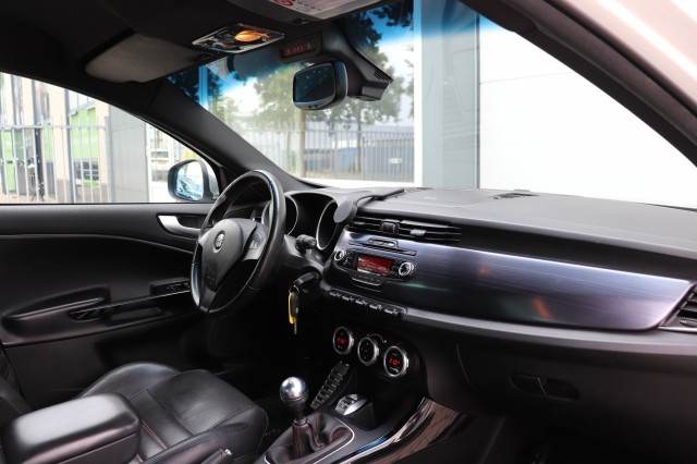 ALFA ROMEO GIULIETTA 1.7 TBI QUAD. V., Carmix, OSS