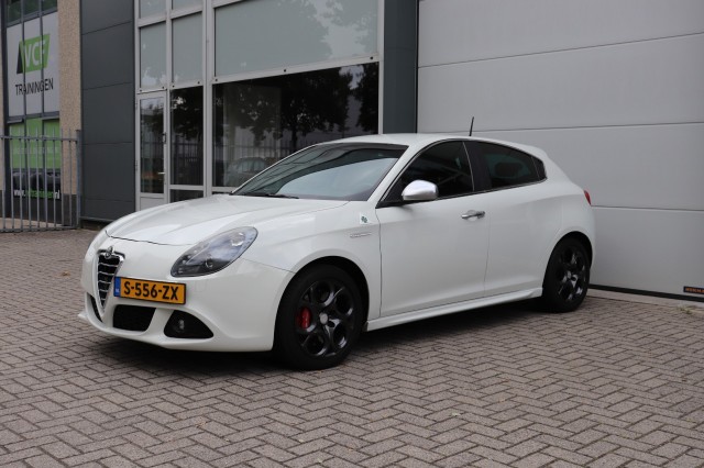 ALFA ROMEO GIULIETTA 1.7 TBI QUAD. V., Carmix, OSS