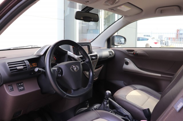 TOYOTA IQ 1.0 VVTI ASPIRATION, Carmix, OSS