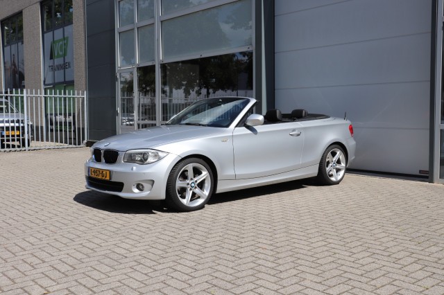 BMW 1-SERIE 118I 6-BAK/STOEL.VERW/KEYLESS/NAVI/CLIMA/LEER/18'', Carmix, OSS