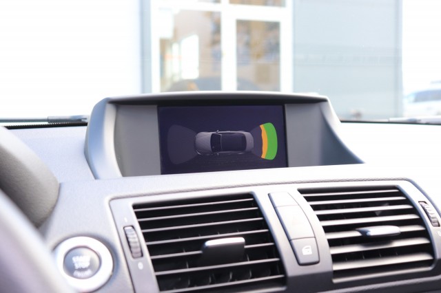 BMW 1-SERIE 118I 6-BAK/STOEL.VERW/KEYLESS/NAVI/CLIMA/LEER/18'', Carmix, OSS