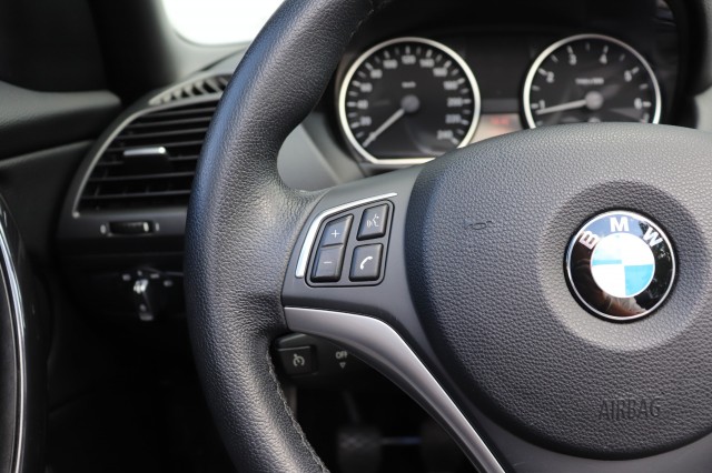 BMW 1-SERIE 118I 6-BAK/STOEL.VERW/KEYLESS/NAVI/CLIMA/LEER/18'', Carmix, OSS