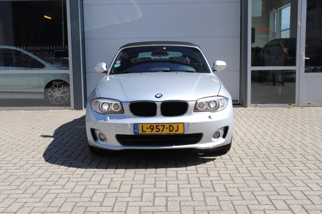BMW 1-SERIE 118I 6-BAK/STOEL.VERW/KEYLESS/NAVI/CLIMA/LEER/18'', Carmix, OSS