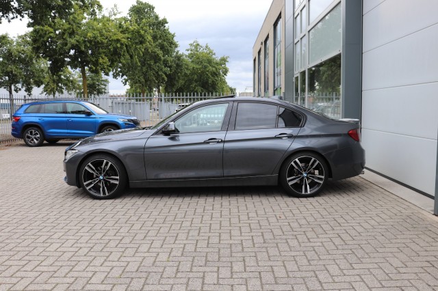 BMW 3-SERIE 320I EDE EXECUTIVE, Carmix, OSS