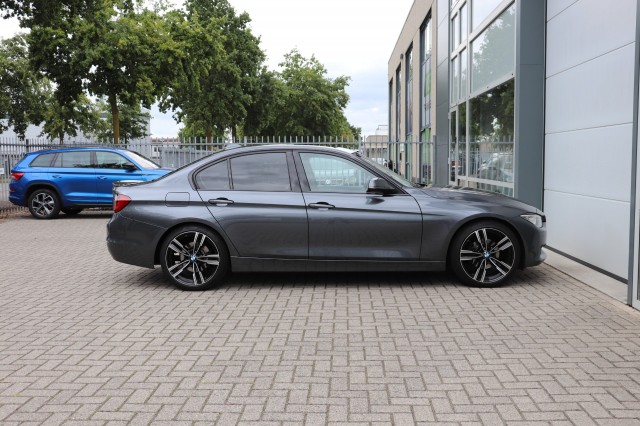 BMW 3-SERIE 320I EDE EXECUTIVE, Carmix, OSS