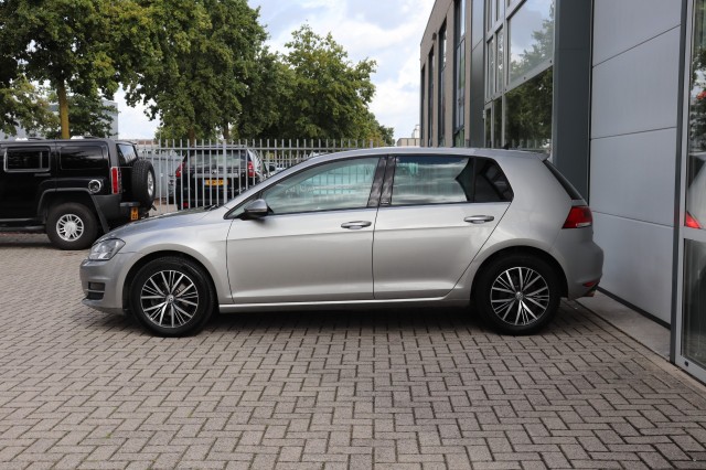 VOLKSWAGEN GOLF 1.2 TSI 110PK ALLSTAR/STOEL.VERW/CLIMA/NAVI/CRUISE/PDC, Carmix, OSS