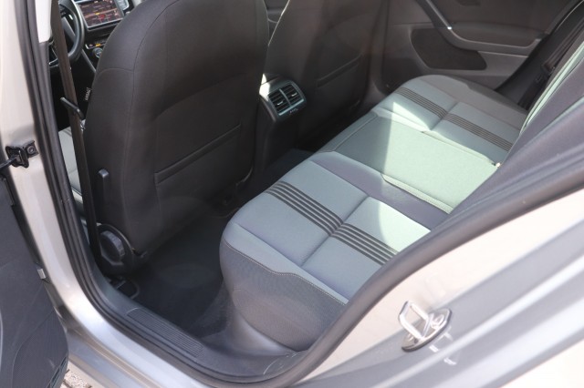 VOLKSWAGEN GOLF 1.2 TSI 110PK ALLSTAR/STOEL.VERW/CLIMA/NAVI/CRUISE/PDC, Carmix, OSS