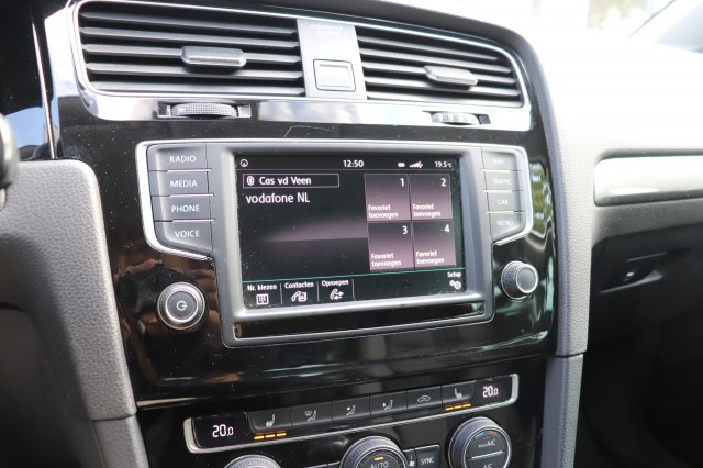 VOLKSWAGEN GOLF 1.2 TSI 110PK ALLSTAR/STOEL.VERW/CLIMA/NAVI/CRUISE/PDC, Carmix, OSS