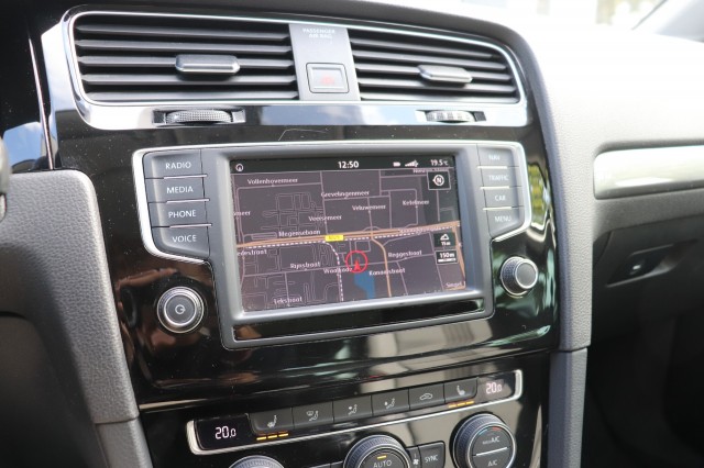 VOLKSWAGEN GOLF 1.2 TSI 110PK ALLSTAR/STOEL.VERW/CLIMA/NAVI/CRUISE/PDC, Carmix, OSS